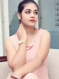 Marina Women Seeking Photo 1 of 7