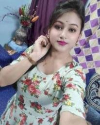 Nandini London Girl Photo 1 of 6